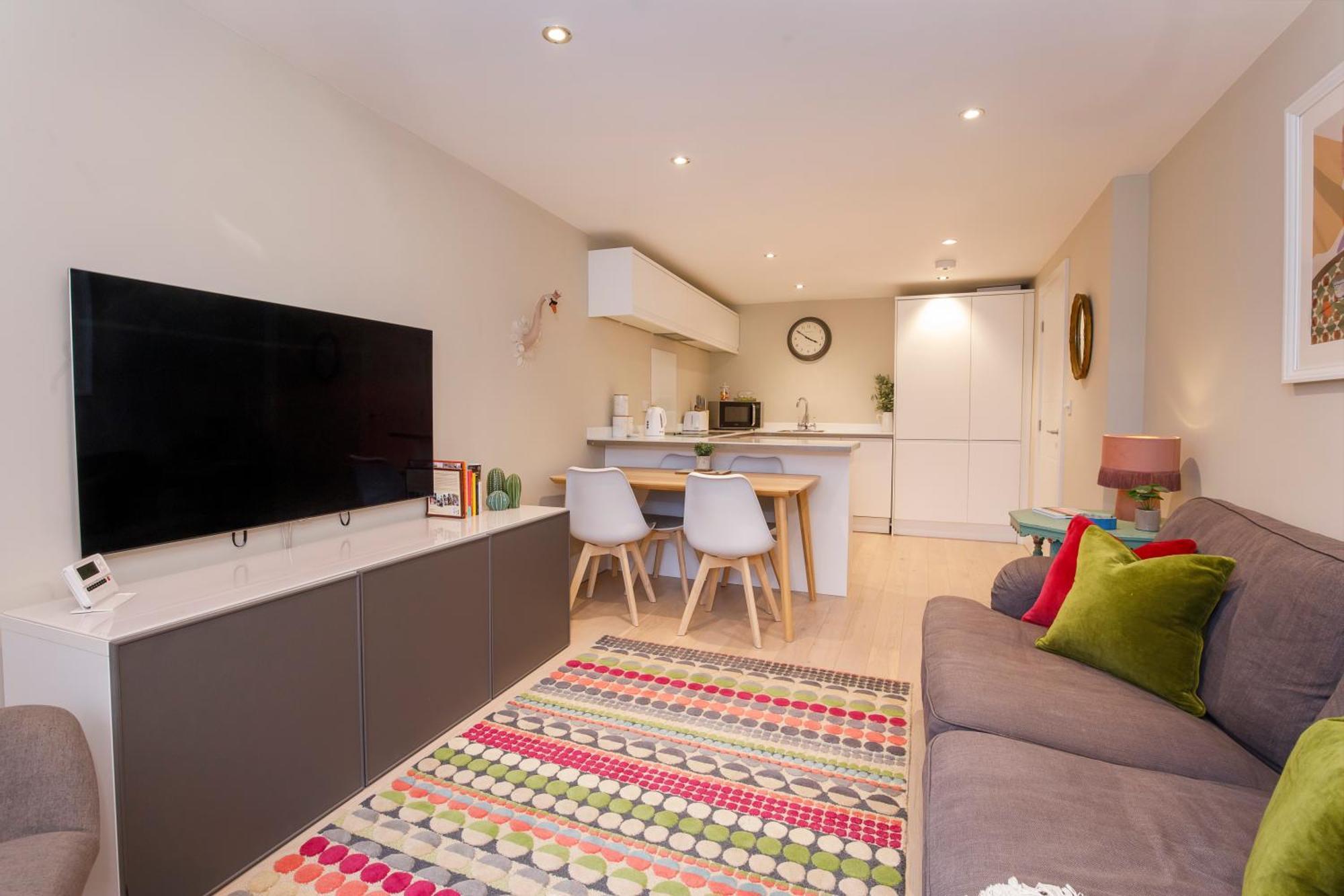 יורק Compton Lodge Luxury Apartment-Free Parking מראה חיצוני תמונה