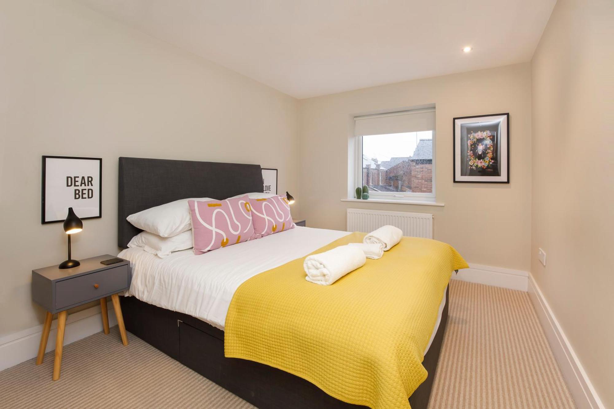 יורק Compton Lodge Luxury Apartment-Free Parking מראה חיצוני תמונה