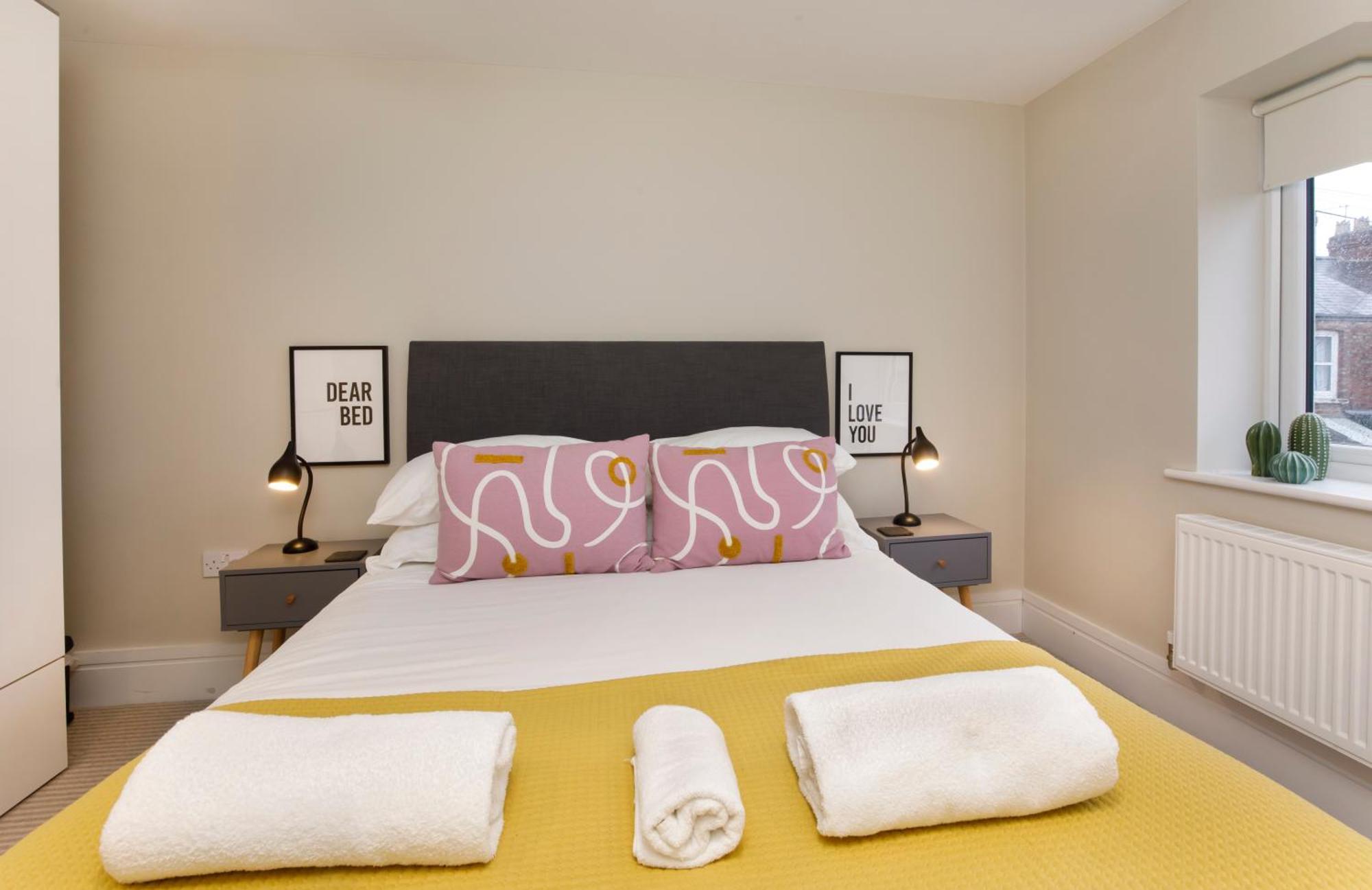 יורק Compton Lodge Luxury Apartment-Free Parking מראה חיצוני תמונה