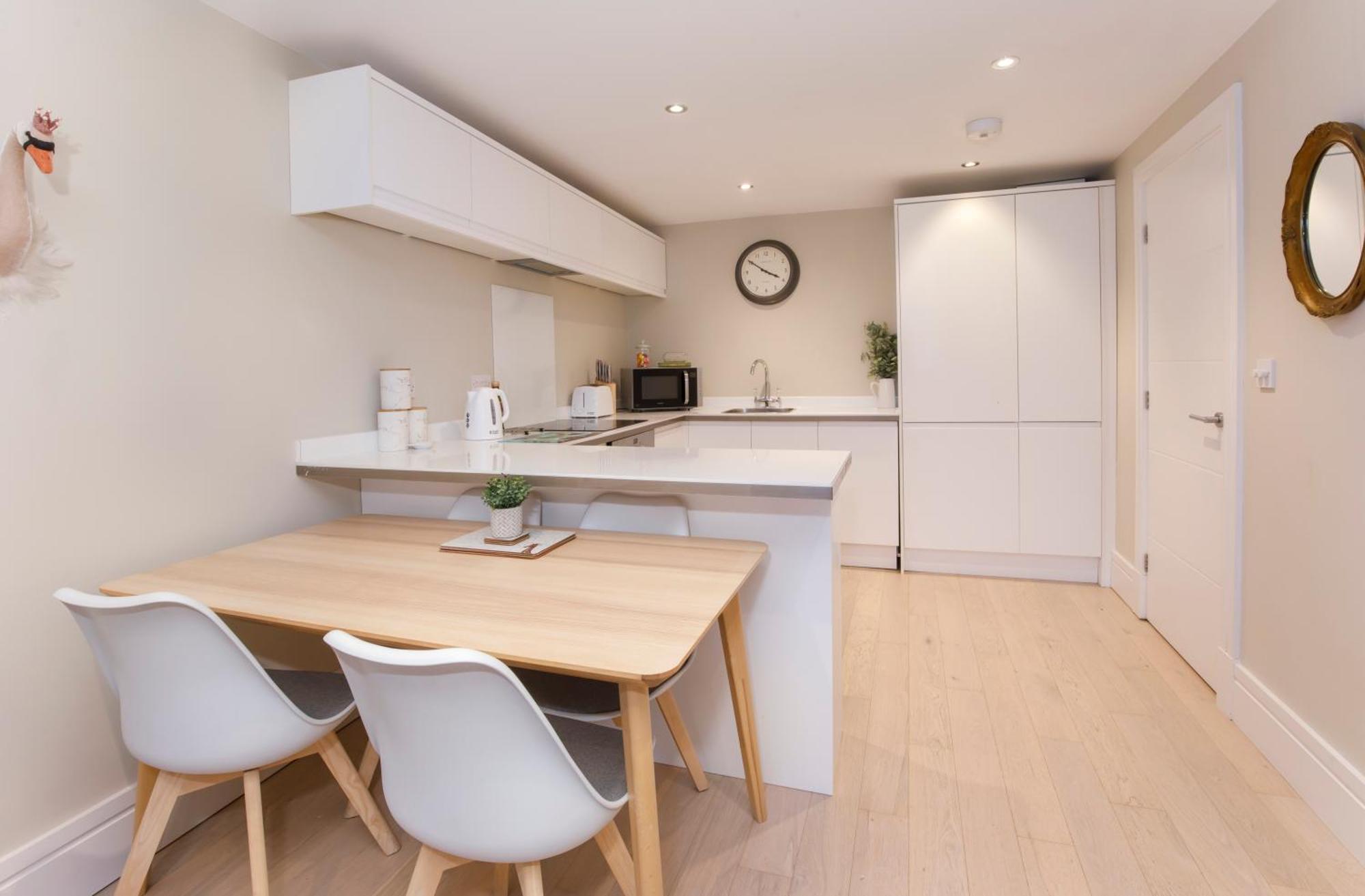 יורק Compton Lodge Luxury Apartment-Free Parking מראה חיצוני תמונה